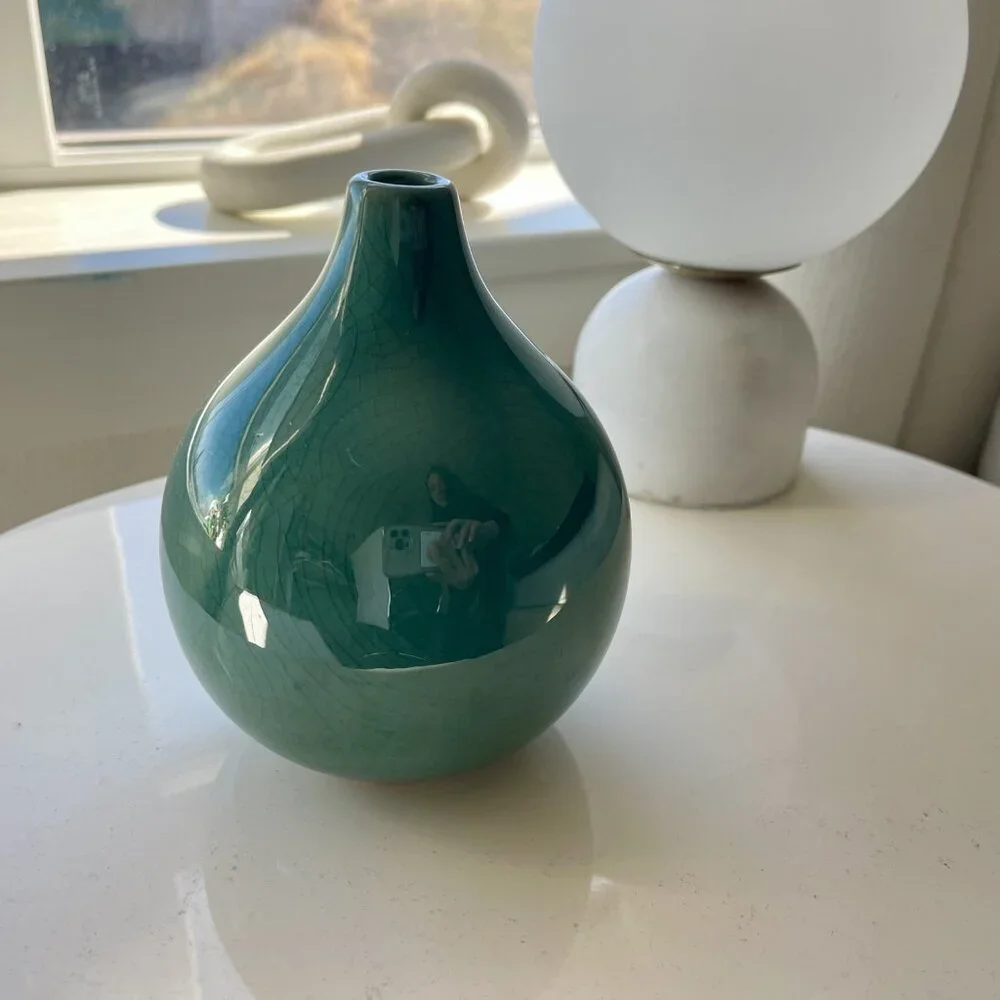 [NWT] WestElm Teardrop Ceramicist Vase, Emerald